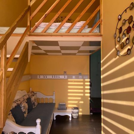 Teacher Cai Homeestay Xiaoliuqiu Bagian luar foto